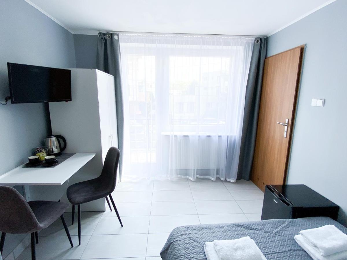 Pokoje Goscinne Przy Molo Gdynia Exterior foto